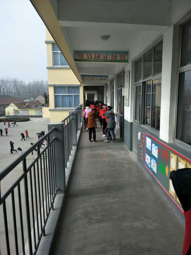 赛地聚焦：社区盾今夜热度飙升，浙江队门线救险，赛场秩序良好，细节决定成败的简单介绍-九游体育