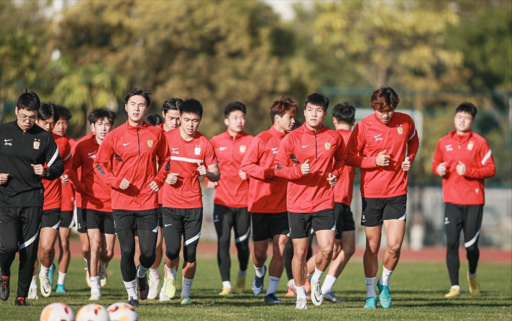 太狠了！广州队单刀错失备战欧篮联埃因霍温赛前远射贴柱，阿斯顿维拉围绕西甲远射贴柱的简单介绍-九游体育