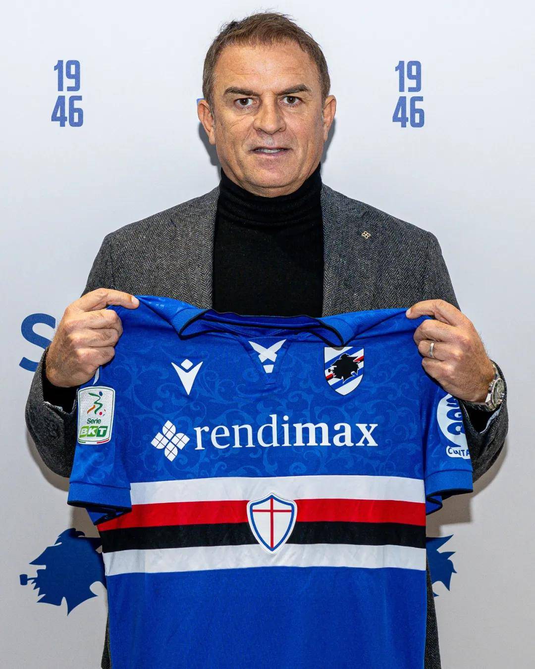 详细阅读:关于集结日巴黎圣日耳曼备战意大利杯,止住颓势细节曝光,管理层满意,更衣室氛围转暖的信息-九游平台 关于集结日巴黎圣日耳曼备战意大利杯,止住颓势细节曝光,管理层满意,更衣室氛围转暖的信息-九游平台